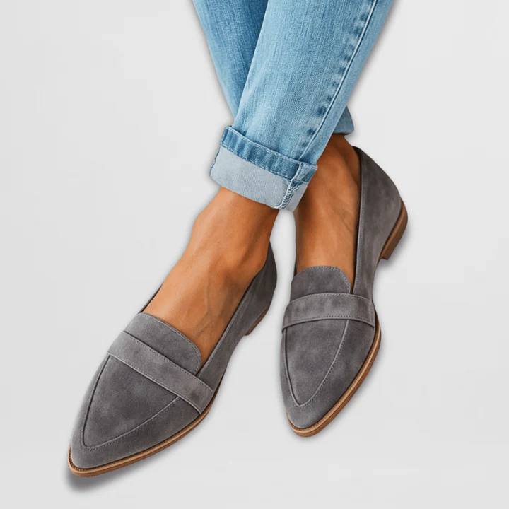 Amelia | Classic Pointed-Toe Loafers