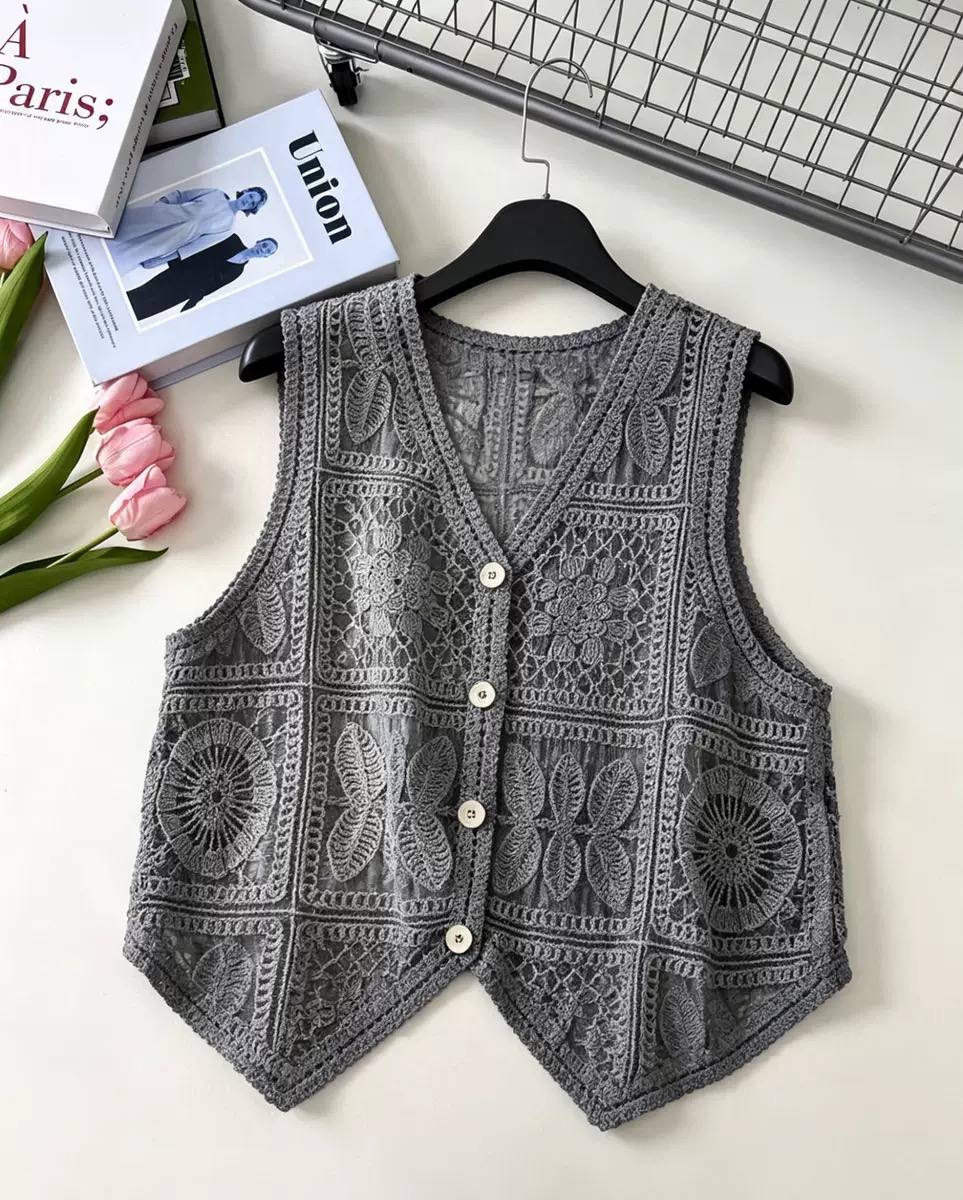 Women's Floral Crochet Button Vest