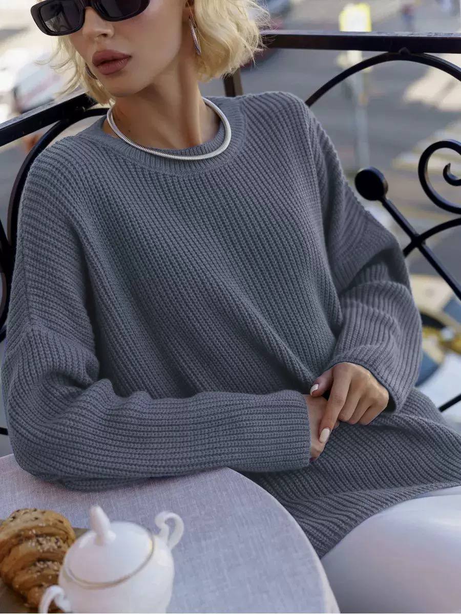 Oversized Knit Sweater – Long Sleeve, Crew Neck & Relaxed Fit