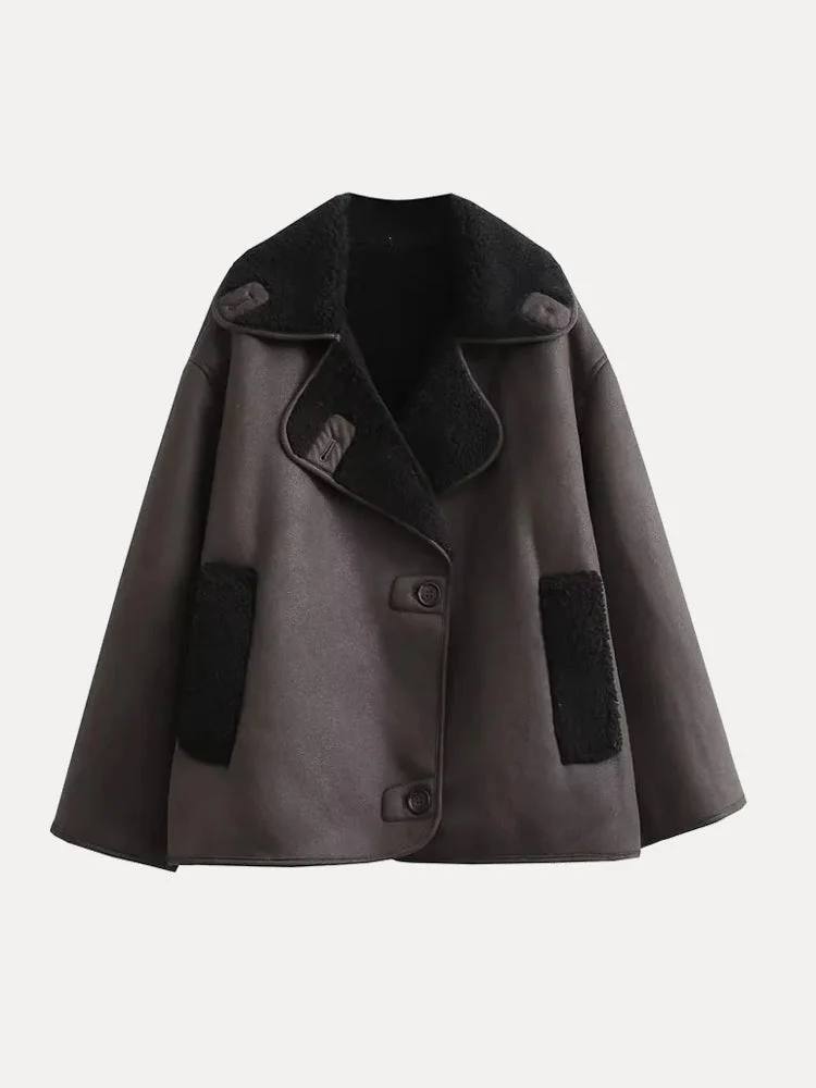 Women’s Oversized Shearling-Lined Jacket with Wide Lapel Collar and Patch Pockets